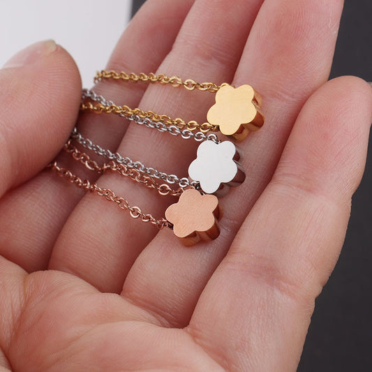 Mirror Polish Flower Pendant Necklace Choker for Women